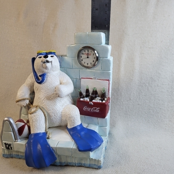 Coca-cola Polar Bear Swimming in Pool with Clock - Picture 8 of 14